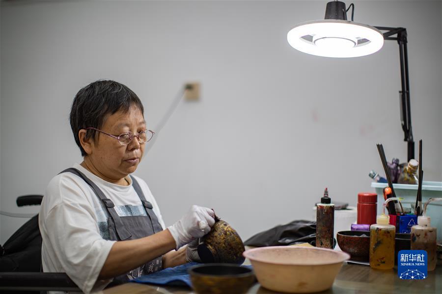 宝马棋牌下载